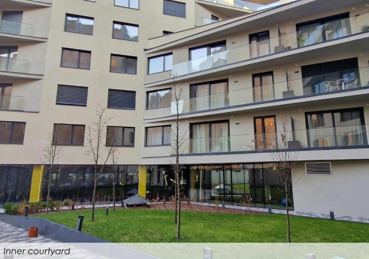 A104 - Liberty Bridge Projection Home With Free Parking 부다페스트 외부 사진